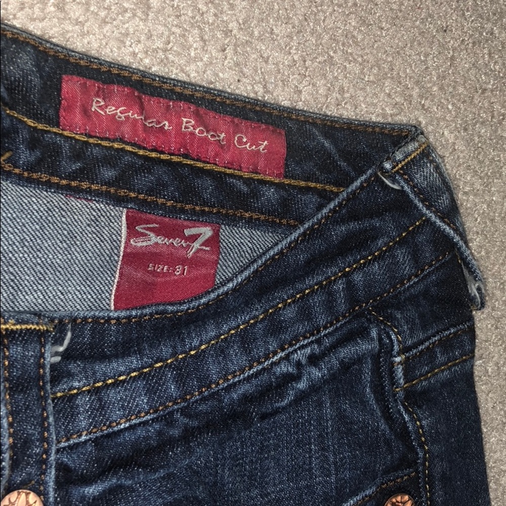 Jeans - Picture 2 of 3